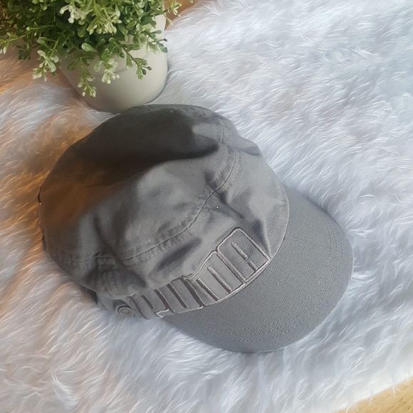 gray puma hat